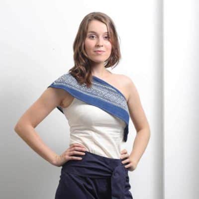 slow fashion femme top asymétrique coton bio teinture naturelle indigo