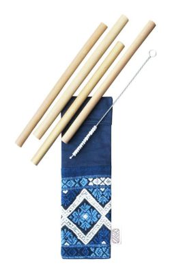 Kit de pailles en bambou et sa pochette équitableen tissus upcyclés