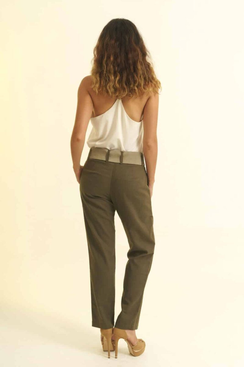 Mannequin on white background - Fair trade linen pants straight cut - green color - gray wild silk belt - worn over white top - back view