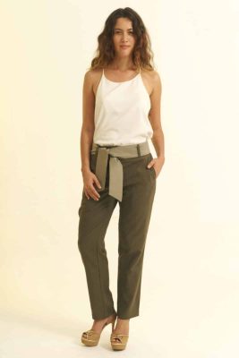 Mannequin on white background - Fair trade linen pants straight cut - green color - gray wild silk belt - worn over white top - front view